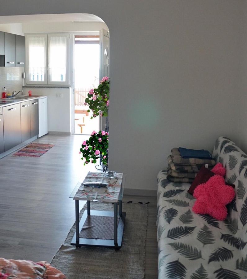 Apartmani Vesna 잠브라티야 외부 사진