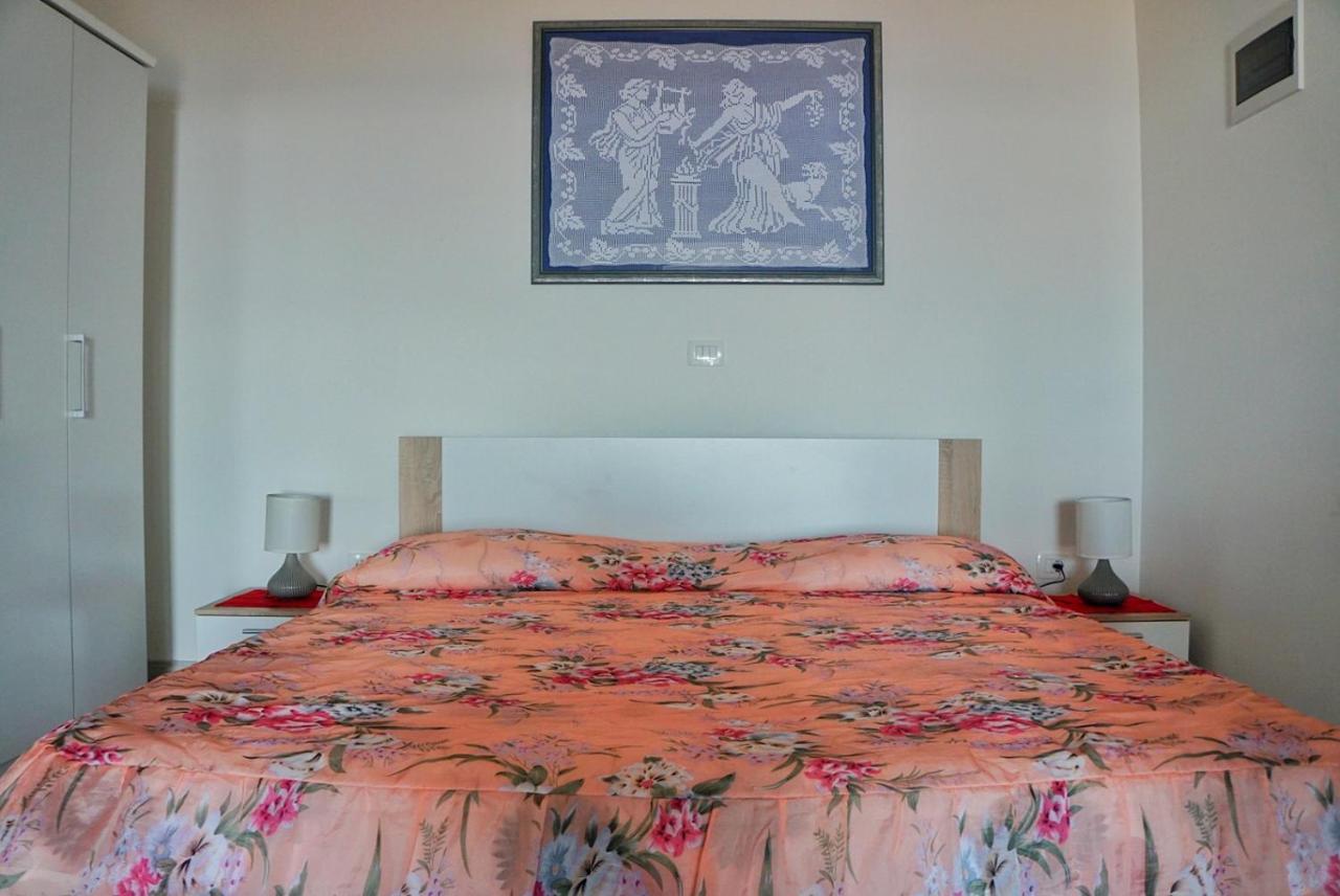 Apartmani Vesna 잠브라티야 외부 사진