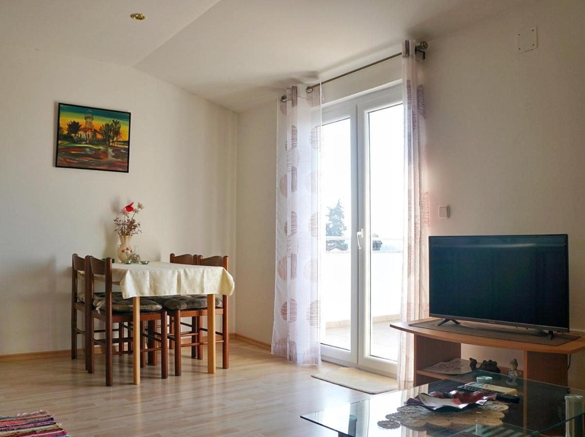 Apartmani Vesna 잠브라티야 외부 사진