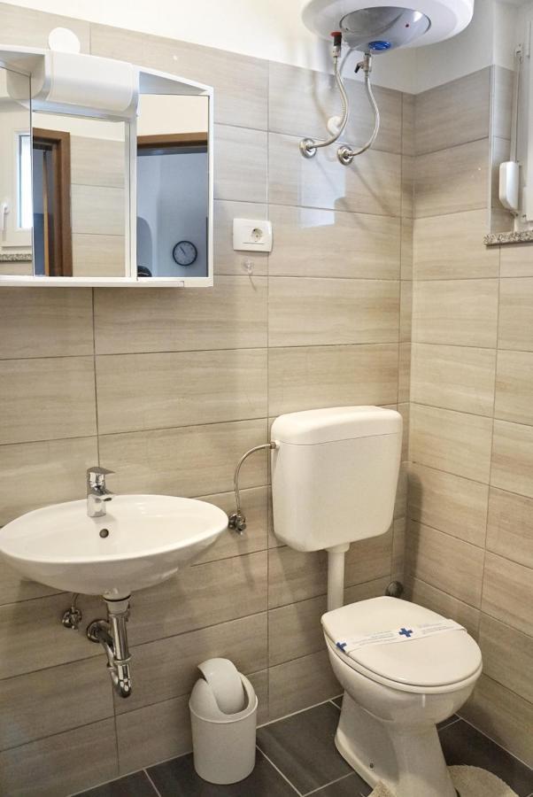 Apartmani Vesna 잠브라티야 외부 사진