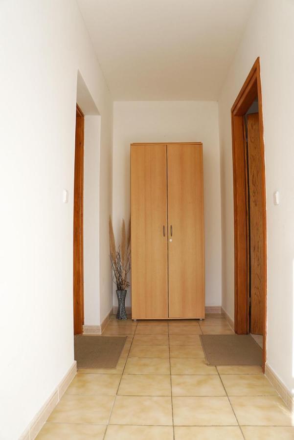 Apartmani Vesna 잠브라티야 외부 사진