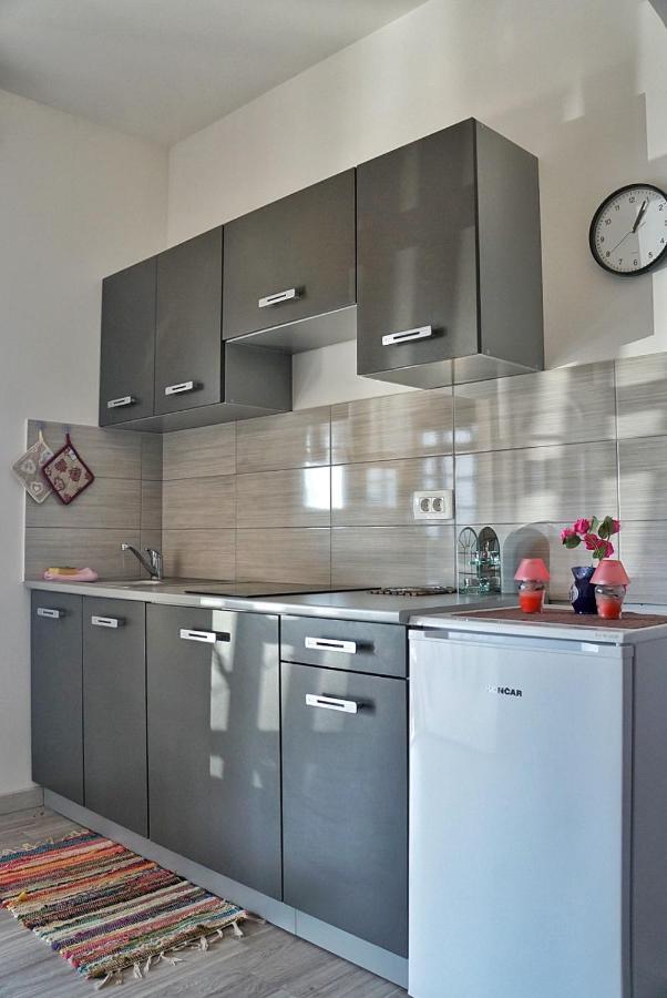 Apartmani Vesna 잠브라티야 외부 사진